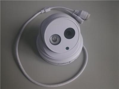 China High resolution 1280 × 720  White Wireless PTZ IP Camera For Railway Stations Surveillance for sale