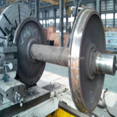 China Forging Railway Forge Wheelset With EN Certificated Axle Box for sale