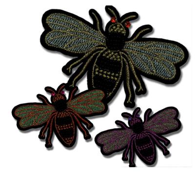 China Sustainable Custom Bee Sew On Clothes Patches Slim Halloween Leather Iron On Rhinestone Patches For Kids for sale