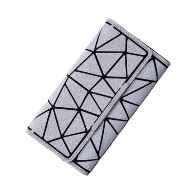 China New 3 Fold Wallet Waterproof Luxury Rhombic Luminous Women Geometric Rainbow Long Wallet for sale