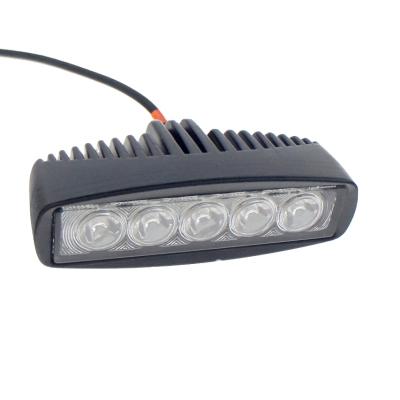 China 15W LED Work Light Flood Beam Spotlight 10-30V Daytime Running Light Die-cast Aluminum Housing Offroad Auto Accessories 10-30V for sale