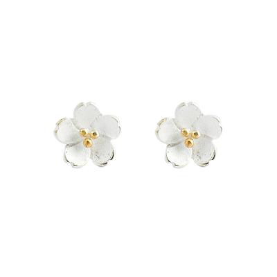 China VANFI Jewelry Cute Daisy 925 Sterling Silver Earrings Flower Stud Earrings for sale