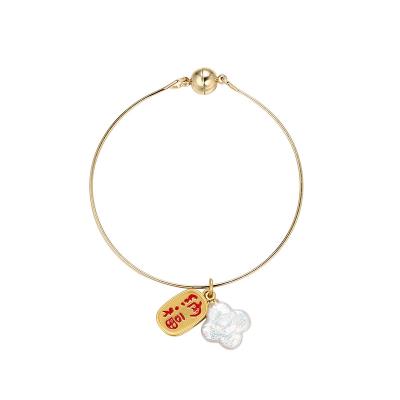 China VANFI TRENDY Simple Gold Plated Letter Lucky Four Leaf Clover Pearl Enamel Charm For Bracelets Jewelry Women for sale