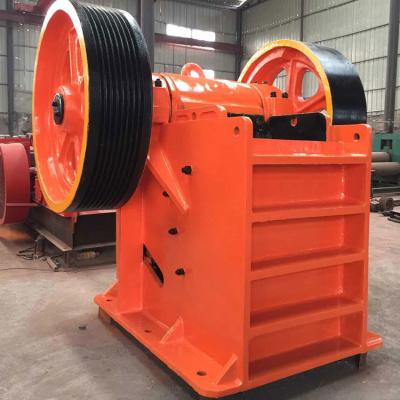 China PE / PEX Portable Rock Mine Jaw Crusher Machine 37KW High Capacity 15 - 50tph Long Service Time for sale