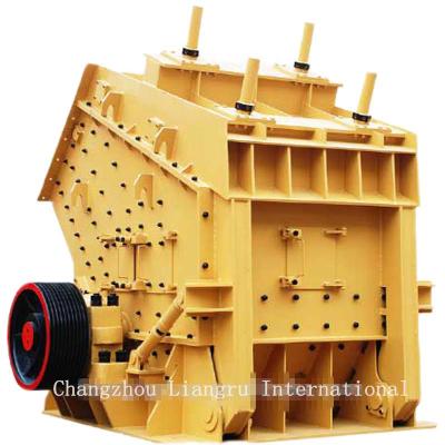 China High Capacity Stone Mobile Impact Crusher , Coal Impact Hammer Crusher Concrete Crushing Equipment for sale