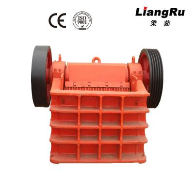 China Limestone Crusher Machine Long Service Time , High Crushing Ratio Gold Rock Crusher for sale