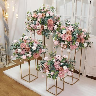 China Eco - Friendly Arrangements Artificial Flower Decorative Balls For Wedding Table Centerpiece for sale