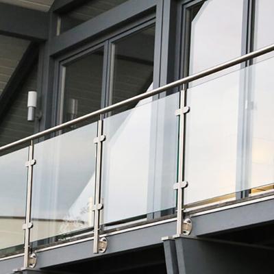 China Modern Low MOQ Modern Deck Fencing Designs Tempered Glass Balustrade Balustrade for sale