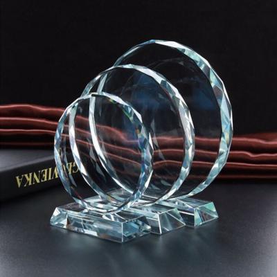 China Cheap Wholesale Europe White K9 Glass Trophy Custom Crystal Awards Crystal Trophy and Award for Souvenir for sale