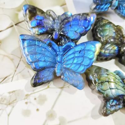 China China Wholesale natural quartz crystals healing stones labradorite butterfly crystal crafts for sale