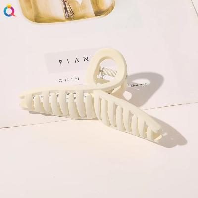 China Women Girls Hair Accessories Suitable For Many Korea Hair Extra Large Hair Grab Cross-Dish Hair Grab Clip Acrylic Frosted Shark Clip for sale