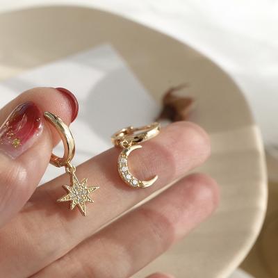 China Korea TRENDY moon and star shape 316L stainless steel women gold jewelry maids dangle earrings 2022 for sale