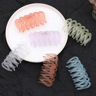 China Fashion Korean Wavy Clear Bird's Nest Large Big Barrier Matte Hair Claw Clips Crystal Hair Claw For Thick Hair for sale