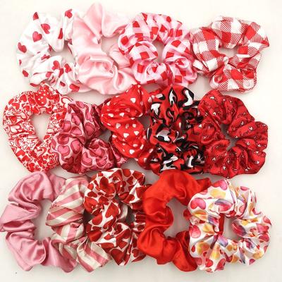 China Fashion Fashion Customized Plaid Heart Custom Printing Printed Red Satin Scrunchie Hair Band Valentines Scrunchies for sale