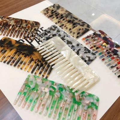 China Custom Large Marble Hair Detangling Acetate Cellulose Brush Tortoise Leopard Brown 4mm Travel Combs Acetic Wide Tooth Hair Comb for sale