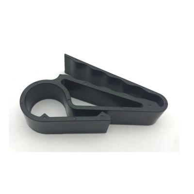 China Black Plastic Golf Clip Cigar Holder Clip 9.1*5.5*2cm for sale