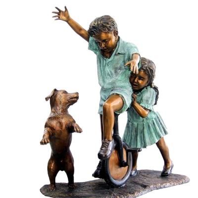 China China Figures Sculpture Life Size Boy And Girl Brass And Bronze Playing Children Statue On Sale for sale