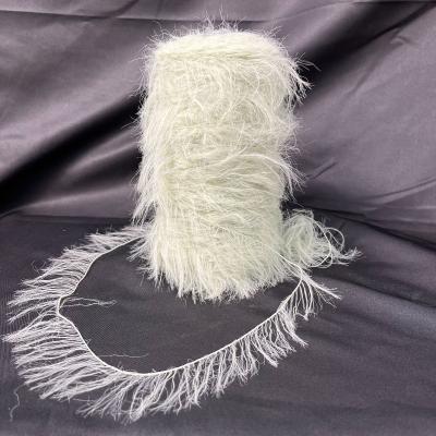 China 5cm NM5.5 Fancy Feather Yarn With Long Feather For Sweater Knitting for sale