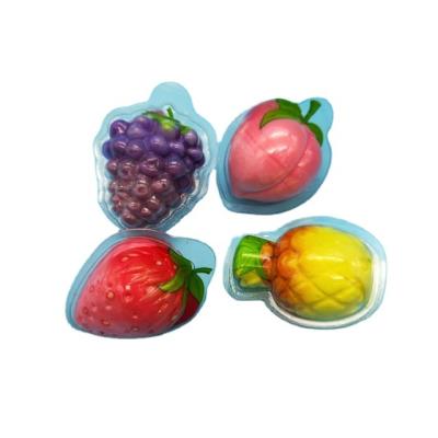 China 4D 18g Natural Fruit Shapes Strawberry Peach Soft Gummy Pipeapple Jelly Candy Grape With Syrup Jam Filling Inside for sale