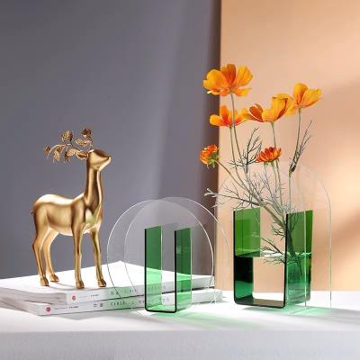 China Xinkeda acrylic modeling vase of Morden home decoration plexiglass flower vase luxury clear acrylic colorful waterproof vase for sale