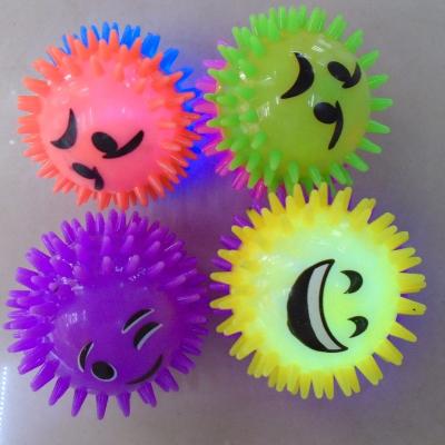 China Fitness Light Up Spike Massage Ball Smiley Squeeze Spike Squeeze Ball for sale