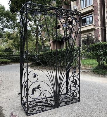 China Easily Assembled Spain Security Wrought Iron Aluminum Grille Windows With Grille Design for sale