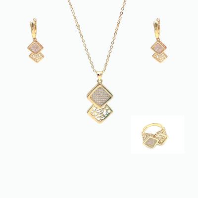 China 2021 CLASSIC Luxury Square Plated CZ Gold Bridal Wedding Ring Necklace Earrings Jewelry Set for sale