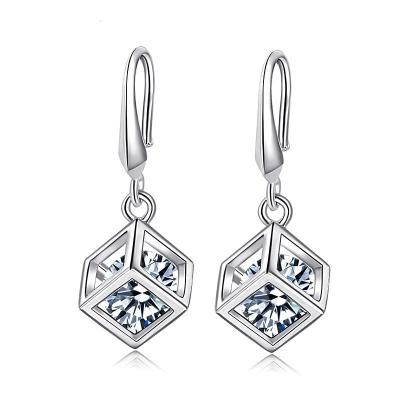 China FASHIONABLE wholesale luxury cube sliver diamond hook dangle earrings in rubikes for women for sale