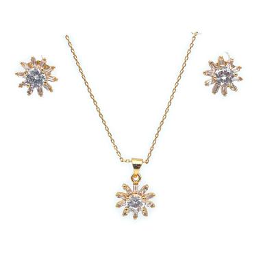 China CLASSIC Fashionable Cubic Zircon Stone Platedd Gold Plated New Arrival Wholesale New Arrival Dubai 18K Gold Bridal Necklace Earrings Jewelry Set For Women for sale