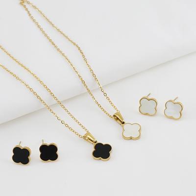 China TRENDY New Arrival Four Leaf Clover 18K Gold Plated Stainless Steel Gift Necklace Earrings Pendant Jewelry Set For Women for sale