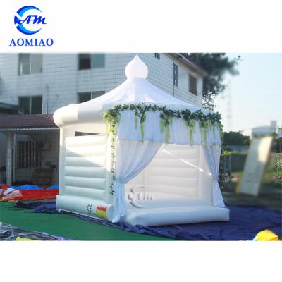 China PVC Aomiao factory white wedding bouncer bouncy castle, inflatable wedding tent with decorations for sale