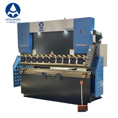 Cina High-Efficiency 80T Press Brake E22 Control System 2500MM NC Smart Hydraulic Press Brake in vendita