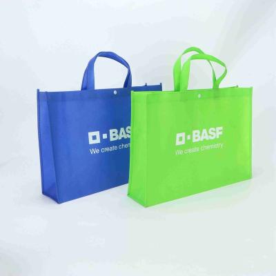 China Hot Selling Customized Biodegradable Environmentally Friendly Non Woven Reusable Eco Friendly Bag Folding Shopping Bag Logo Handbag for sale