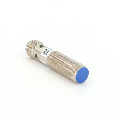 China Quasi Flush Inductive Sensors 2mm Sensing Range Magnetic Metal IP67 LED Display for sale