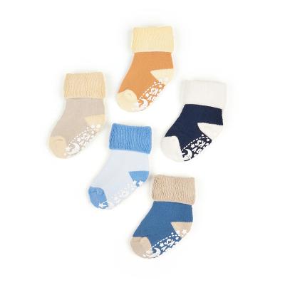 China Antibacterial Bulk Candy Antibacterial Unisex Loose White Color Trampoline Edge Lace Edge Cotton Kids Fun Kid Breathable Hot Selling Simple Socks for sale