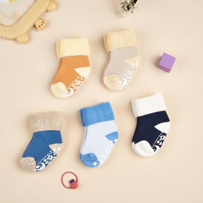 China Wholesale Pink Funny Boys Christmas Breathable Boy Girl Toddler Floor Toddler Ruffle Cotton Walking Socks For Kids for sale