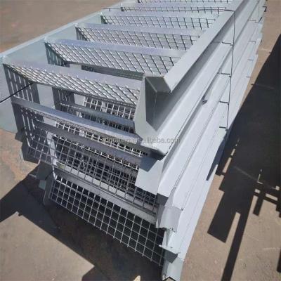 China Industrial Galvanized Steel Grating Staircase , Galvanized Steel Structure Staircase for sale