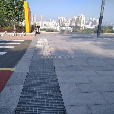 China Modern and Industrial Steel Structure Grille Ditch Gutter Rainwater Cover Drainage Channel Gutter Gutter for sale