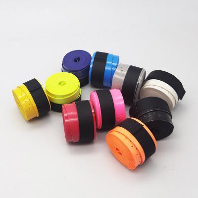 China Custom Tasteful Logo Multiple Color Absorbent Pu Tennis Grips Headband Padel Tennis Tasteless Overgrip Grip for sale