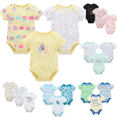 China 100% fiber sleeper baby outfits hot sale baby clothes polyester jumpsuit love&roses bamboo romper T-shirts solid rompers for sale