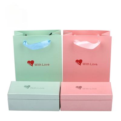 China Valentine's Day Rose Couple Ring Box Gift Packaging Biodegradable Jewelry Box for sale