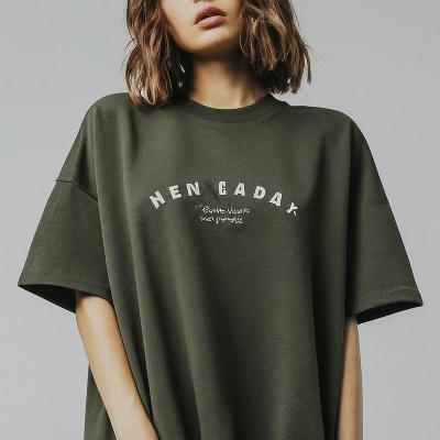 China Graphic Oversize Custom Women'S T Shirts 220 Grams with Knitted Fabric Round Neck for sale