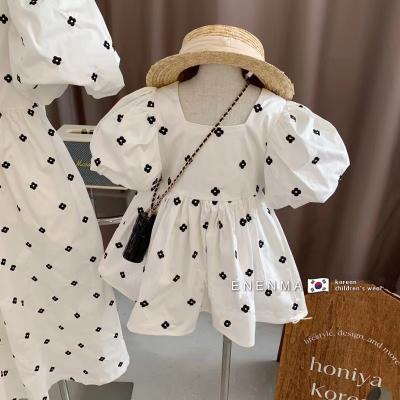 China Summer QUICK DRY Family Matching Mommy and Me Clothes Short Sleeve Square Neck Puff Dress Parent-child Spotted Short Dress for sale