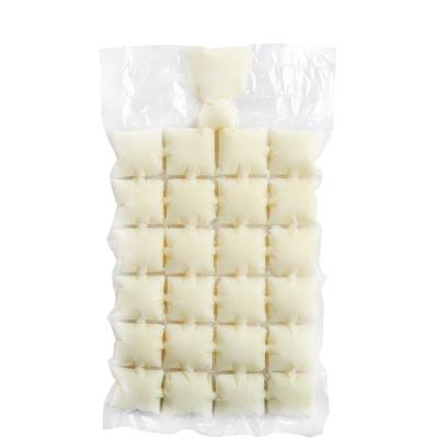 China 24 Cubes Food Grade Clear Auto-Seal Disposable Ice Cube Bags For Making Ice Packs for sale