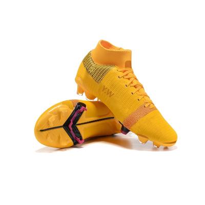 China Wear-resistant New Green Field Competition Training Non-slip Womens Football Shoe Female Football Cleats Children Soccer Boots Football Shoes for sale