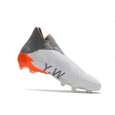 China Wear-resistant Hot Sale Superfly 12 Fg Wholesale Cr7 Professional Long Spikes Training Football Boots New Botines De Futbol Men Soccer Shoes for sale