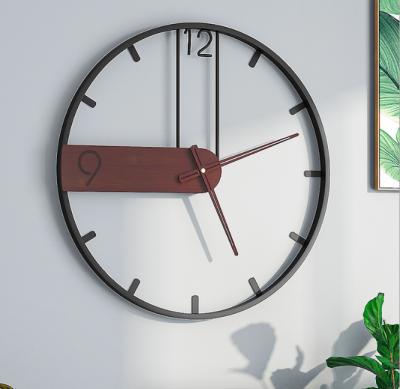 China Modern Nordic Antique Art Minimalist Light Luxury Creative Living Room Iron Style Decoration Hanging Home Wall Clock for sale