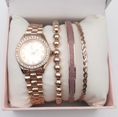 China Water Resistant Women Jewelry Watch Ladies Quartz Sensitive Watch With Bracelet Necklace Set Rose Gold Watch Gift Set for sale