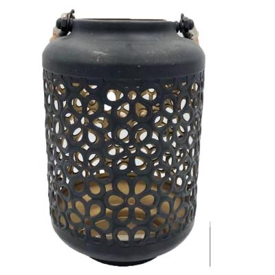 China Business Gift Wall Waterproof Business Tealight Led Gift Handmade OEM ODM Vintage Black Metal Iron Small Candle Storm Lantern Mold Lamp Hanger for sale