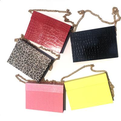 China B724 Delicate Wholesale Empty Box Set Eyelash Chain Packaging Box Five-color Outline Handbag for sale